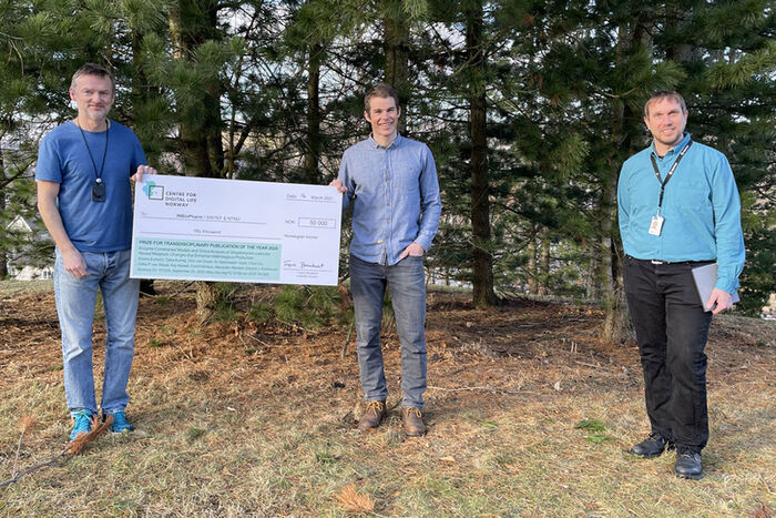 Trygve Brautaset, Snorre Sulheim and Alexander Wenzel with check